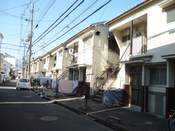 四宮ハイツ香里園１棟の物件外観写真